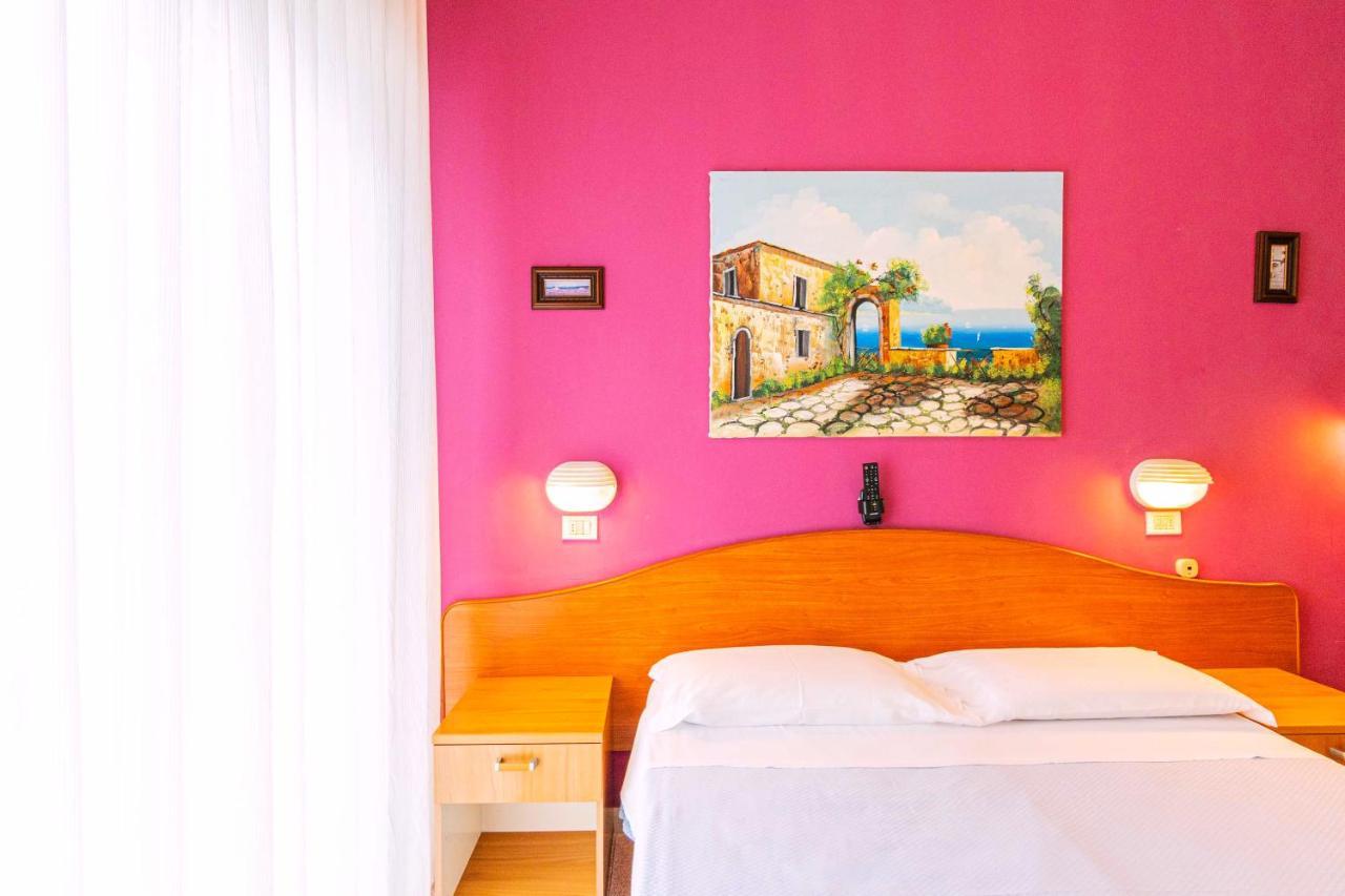 Hotel Arlino Rimini Eksteriør bilde