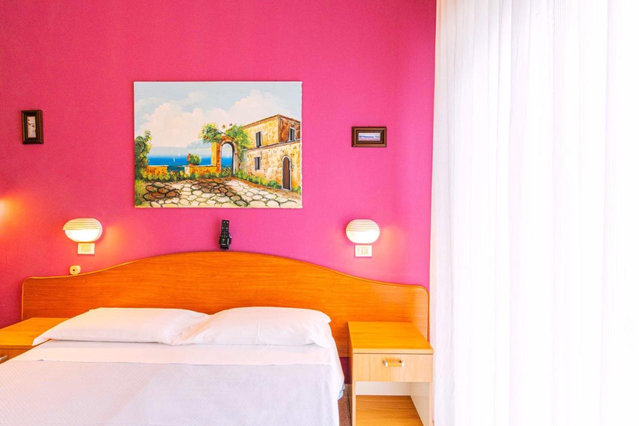 Hotel Arlino Rimini Eksteriør bilde