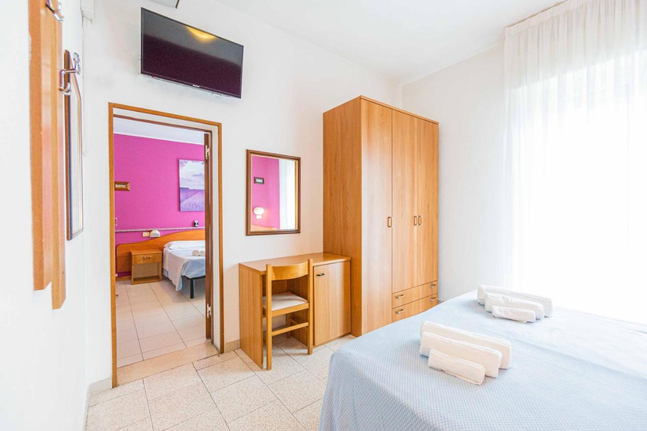Hotel Arlino Rimini Eksteriør bilde
