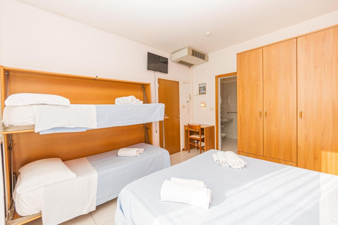 Hotel Arlino Rimini Eksteriør bilde