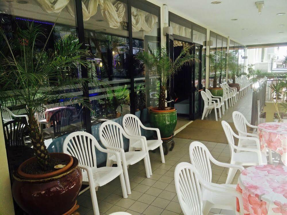 Hotel Arlino Rimini Eksteriør bilde